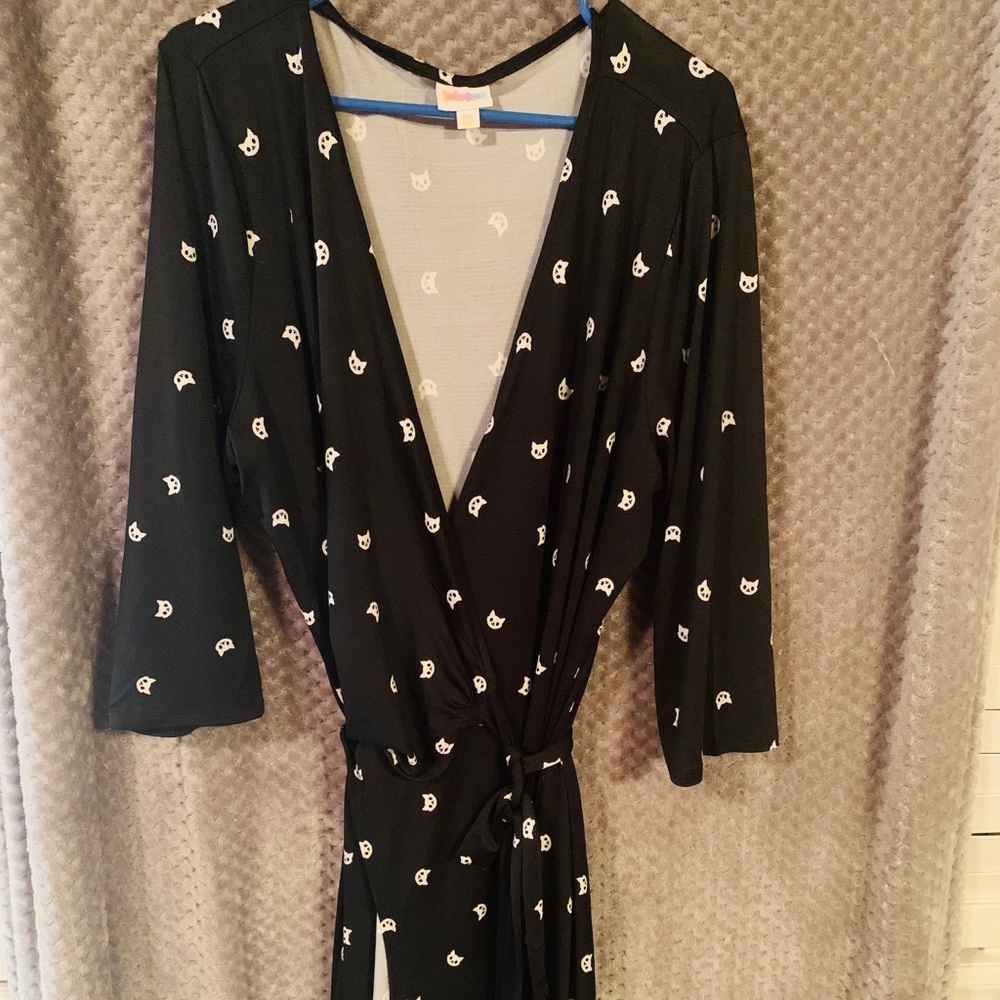Lularoe cat wrap dress